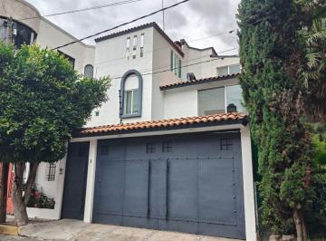 Casa de 4 habitaciones, Xochimilco · Hermosa Casa en Renta en Barrio 18