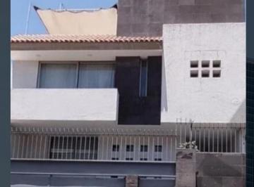 Casa de 4 habitaciones, Coyoacán · Casa en Venta Circuito de Los Parques Colonia Coapa Fraccionamiento Parque Coyoacán