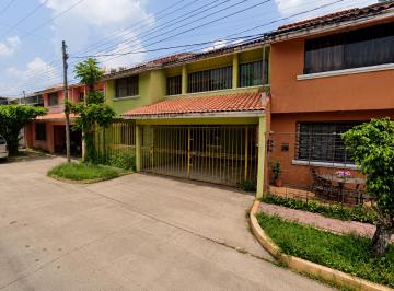 Casa de 3 habitaciones, Centro · Venta de Casa en Fraccionamiento Carrizal, Villahermosa, Tabasco.