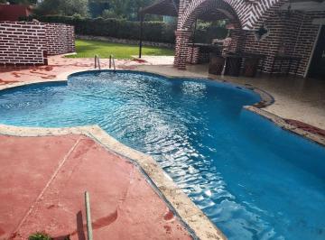 Quinta de 4 habitaciones, Juanacatlán · Casa de Descanso con Pozo de Agua Propia, Alberca, Chimenea, Horno de Leña