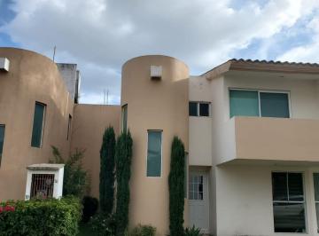 Casa de 3 habitaciones, San Pedro Cholula · Casa en Renta – Fraccionamiento San Carlos, Zerezotla