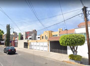 Casa de 3 habitaciones, Iztacalco · Casa en Venta en Col Agricola Oriental Iztacalco Ciudad de Mexico