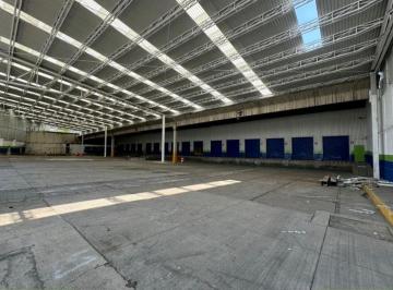 Bodega comercial , Tlalnepantla de Baz · Bodega en Renta con Entrada Para Trailer