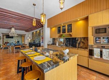 590b9a09a9d5ed5181af337a6222fcbc139e940a50213c905971d9f1d2738ab2 · Casa en Venta en San Miguel de Allende: Elegancia y Vistas Espectaculares