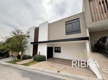 Casa de 3 habitaciones, León · Casa en Renta en Gran Jardín
