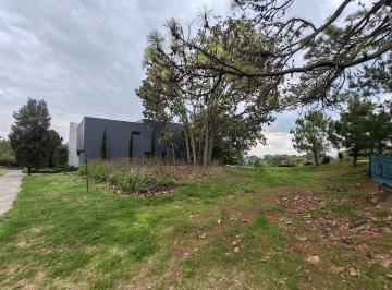 80b1000e529ee2f57c35916201d1377bffd7f9995cb9229f52b83f2a07a96c59 · Vive en El Cielo Country Club con Este Gran Terreno