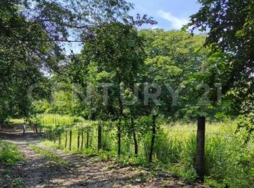 Terreno / Lote · 16954m² · Se Vende Parcela de 1.69 Has a 1 Km de Altozano, Ejido Felipe Chavez, Cuauhtemoc