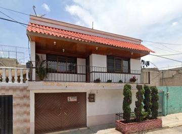 Casa de 3 habitaciones, Nezahualcóyotl · Venta de Casa en Col La Esperanza Calle 7 Cd Nezahualcoyotl Edo Mex