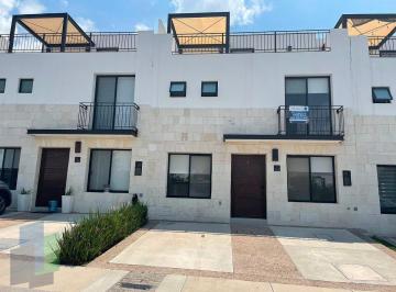 2607a5cb11670fc40f7a41fb5572a85b07cf5ffe96d16429df5d63c5bbdfbb45 · Casa en Venta de 4 Recámaras y Roof Garden en Torre de Piedra Bugambilias