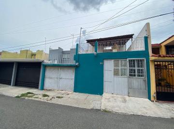 0e743bc75c5fe28bfe3d7609550c67919aef612c55fbbb2b3a5f0ed3bd1da90b · Venta de Casa en Los Arquitos