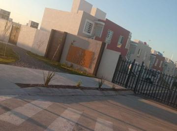 71bcb1eaa5717329cf7564271a40d3010ac3d5a96b6d08305081702a606dea9d · Renta de Casa en Fuentes de Balvanera