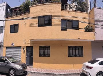 675d2fd047184ffcbecb68425b2ba05456a959f7240307ad424ea3d7d70e9df7 · Casa en Venta en La Colonia Americana