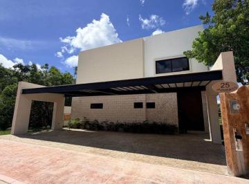 Casa de 4 habitaciones, Benito Juárez · Residencia Contemporánea en Venta o Renta en Lagos del Sol, Cancún
