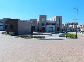 Casa en condominio de 2 habitaciones, Querétaro · Casa en Venta en Alto de Juriquilla