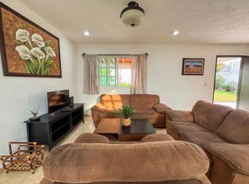 Casa de 4 habitaciones, San Juan del Río · Casa en Venta a Menos de 1 Km del Centro de San Juan del Rio