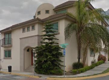 Casa de 5 habitaciones, Monterrey · Se Venta de Casa en Cumbres Elite 4to. Sector, Monterrey Nuevo Leon