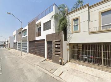 Casa de 3 habitaciones, Monterrey · Se Vende Casa Cumbres Elite, Sector Villas, Monterrey Nuevo Leon