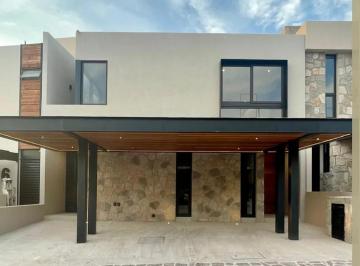 Casa en Renta de 4 habitaciones Altozano el Nuevo Querétaro · Casa en Renta Fraccionamiento Altozano