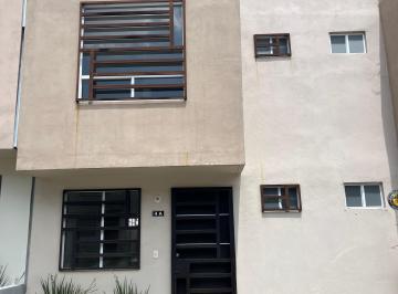 Casa en condominio de 3 habitaciones, Zinacantepec · Casa Muy Funcional en Fraccionamiento Tranquilo