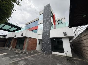 Oficina · 850m² · Edificio de Oficinas Corporativo en Toluca; 10 Privados, Sala de Monitoreo y 20 Autos en Esquina