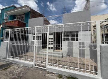 Casa de 4 habitaciones, Guadalajara · Casa en Renta Colonia Colón