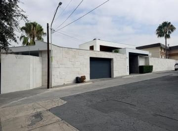 Casa de 4 habitaciones, Guadalupe · Venta de Casa en Monterrey