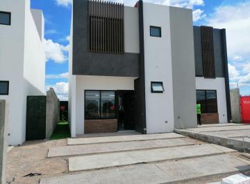 Casa de 3 habitaciones, Aguascalientes · Casa en Pre - Venta en Coto en Rancho Santa Mónica en Aguascalientes, Casas Separadas