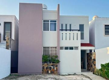 Casa · 151m² · 3 Recámaras · Renta Casa Cholul Mérida, Yucatán