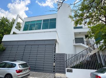 Casa de 3 habitaciones, San Pedro Garza García · Casa en Chipinque