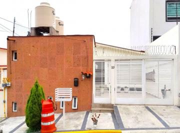 Casa de 2 habitaciones, Naucalpan de Juárez · Casa en Venta, Vista del Valle, Naucalpan.