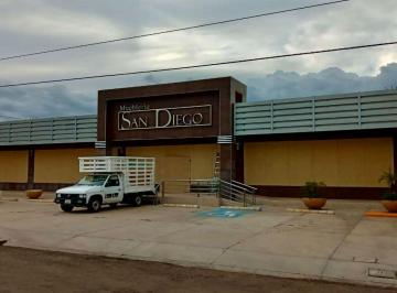Local comercial · 1267m² · 10 Estacionamientos · Local Cd. Constitucion 1267 m² - (4)