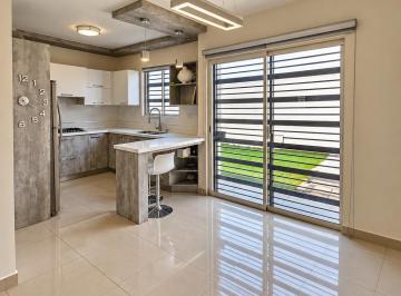 Casa de 3 habitaciones, García · Casa Equipada en Venta en Cumbres San Patricio