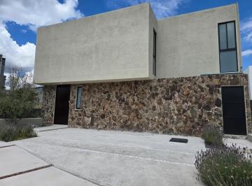 1 · Casa en Venta en Cañadas del Arroyo, Corregidora, Querétaro