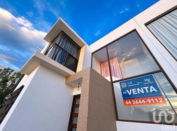 Casa · 69m² · 2 Recámaras · 2 Estacionamientos · Casa en Venta en Residencial Portus Zona Pozos San Luis Potosí
