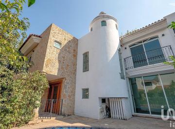 Casa · 315m² · 3 Recámaras · 3 Estacionamientos · Casa en Condominio en Venta en Lomas del Valle, Zapopan