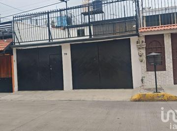 Casa · 106m² · 3 Recámaras · 2 Estacionamientos · Casa en Renta de 3 Recámaras en Valle Verde, Tlalnepantla (126 M&sup2;)
