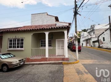 Local comercial · 80m² · Inmueble Comercial en Esquina en Renta en San Andrés Tuxtla, Veracruz