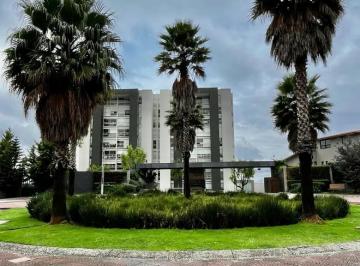 Departamento · 90m² · 3 Recámaras · 2 Estacionamientos · Departamento - Bosque Real
