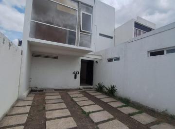 Casa de 3 habitaciones, Querétaro · Renta Casa en Mesa del Moro, Misión San Joaquín