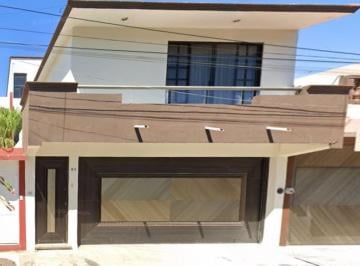 Casa de 4 habitaciones, Boca del Río · Casa en Venta en Boca del Rio, Veracruz