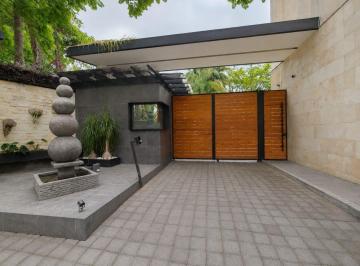 Terreno / Lote · 364m² · Venta de Terrenos en Exclusiva Privada en Rancho Cortes