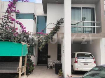 Casa de 3 habitaciones, Pachuca · Residencia con Elevador y Accesibilidad Universal en Pachuca