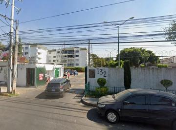 Departamento de 3 habitaciones, Coyoacán · Departamento de Remate en Av Escuela Naval Militar Coyoacan, Cerca de Plaza Taxqueña, Galerias Coapa
