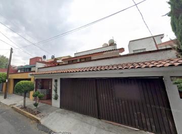 Casa de 3 habitaciones, Azcapotzalco · A Minutos del Parque Bicentenario: Casa Amplia por Remate Bancario