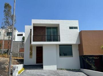 Casa de 4 habitaciones, Morelia · Casa en Renta - Paseo de Las Águilas Altozano