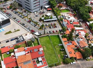 a88fc42d7f74f82451f457bf3269238fd27262e43cb51a0a5752e0764a4d3c85 · Terreno en Venta en Club Campestre Morelia, Michoacán