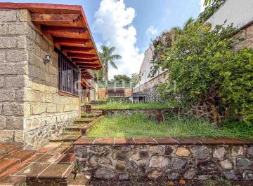 Casa de 3 habitaciones, Emiliano Zapata · Casa de un Nivel con Alberca y Jardín en Burgos Bugambilias