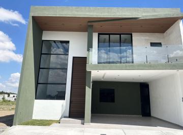 Casa de 4 habitaciones, Saltillo · Casa en Venta Fracc. Valle de Fontana