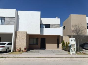Casa de 4 habitaciones, San Luis Potosí · Se Vende Casa en Privada Sotavento