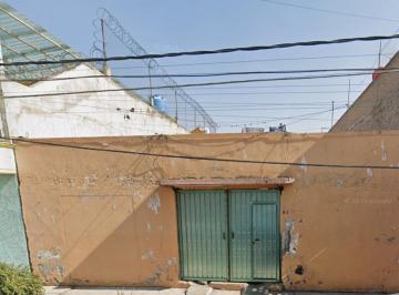 Casa de 4 habitaciones, Nezahualcóyotl · Casa Amplia en Venta Balbuena, Ciudad Nezahualcóyotl, Edo. de México